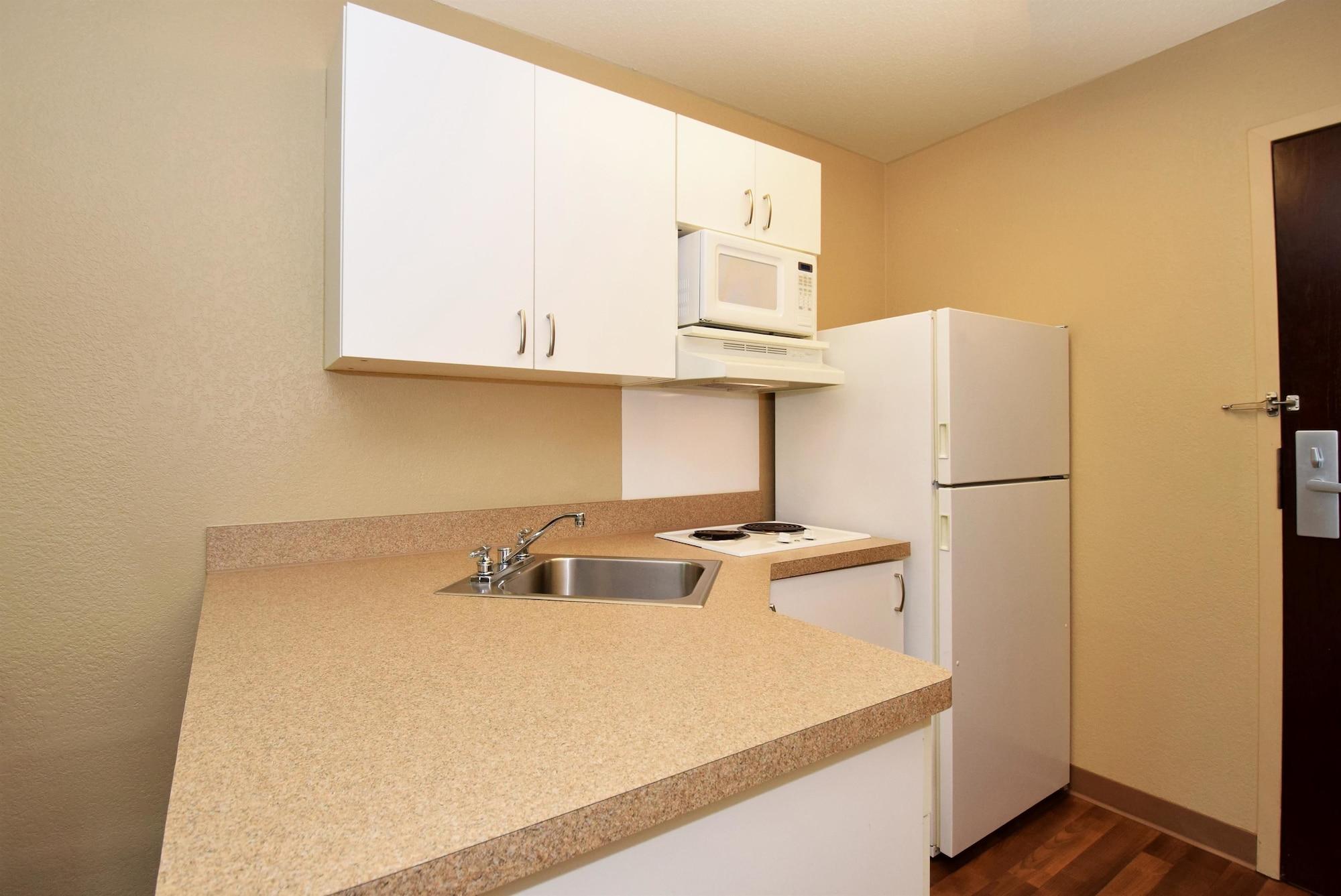 Extended America - - Meadowlands 2* Secaucus